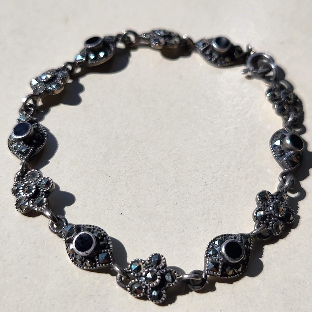 Vintage 925 Sterling Silver Black Onyx Marcasite Panel Link Bracelet Art Deco